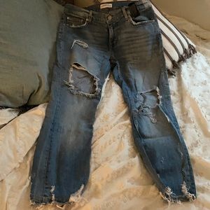 Low rise Zara Woman ripped jeans
